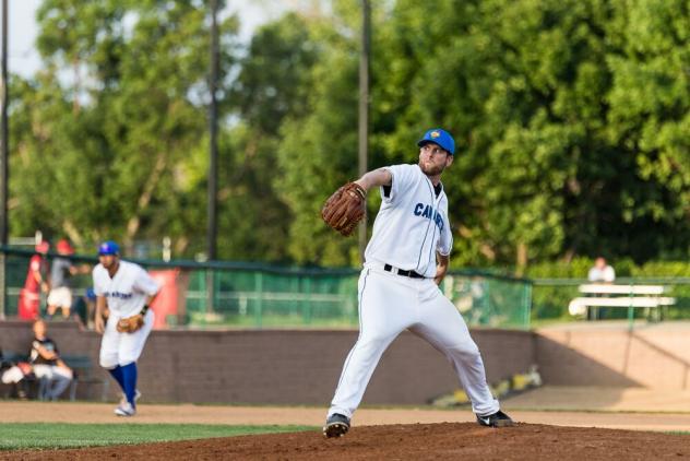 Sioux Falls Canaries Pitcher Joe Bircher