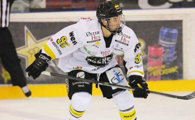 Forward Rudolfs Balcers with the Stavanger Oilers