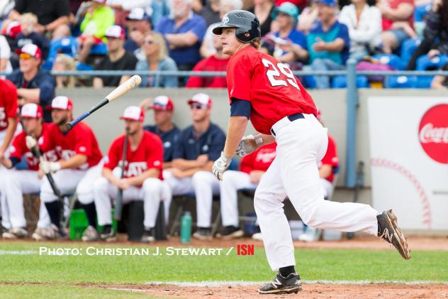 Victoria HarbourCats OF Ben Polshuk