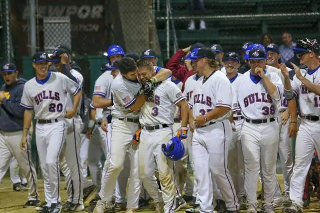 Gulls Troy Dixon Wins NECBL MVP