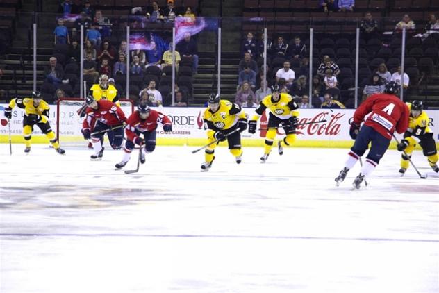 RiverKings Win Home Opener 2-1 over ThunderBolts