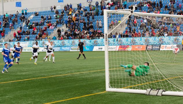 Last-Minute Penalty Kick Sends FC Edmonton to 1-0 Win over Armada