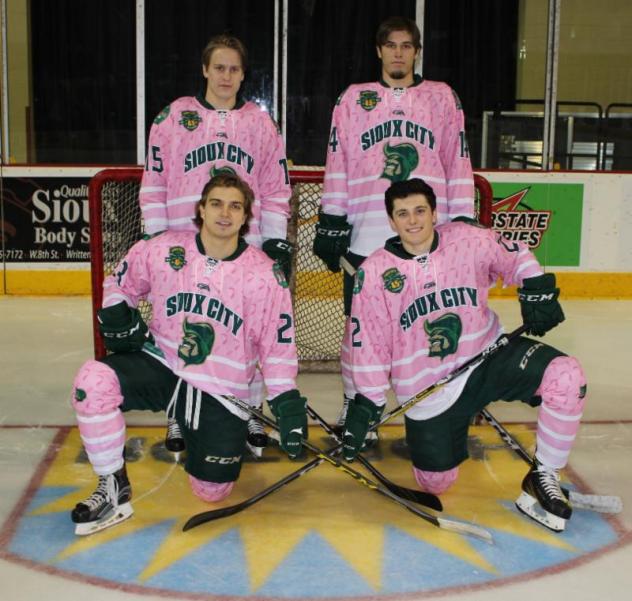 Musketeers Pink in the Rink