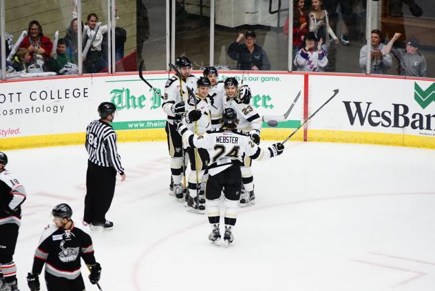 Nailers Win High-Scoring Thriller on Education Day