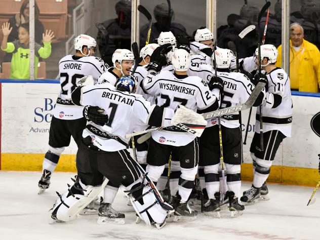 Monarchs Sweep Royals out of Manchester with 4-3 Win