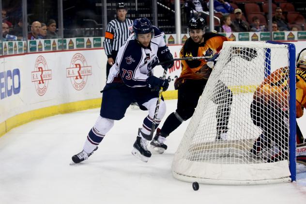 GAME REPORT: Oilers Top Thunder 4-2