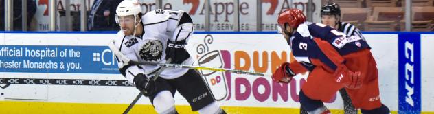 Monarchs Tame Jackals, 4-2