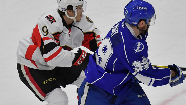 Driedger Stops 37 in 3-2 Shootout Win over Crunch