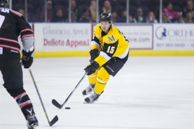 Bradshaw Moves up to ECHL Adirondack Thunder