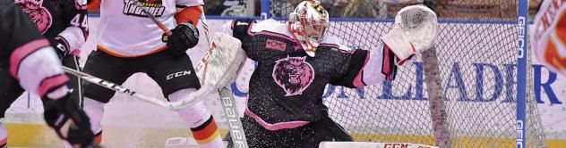 Monarchs Make History in 3-2 Victory over Thunder