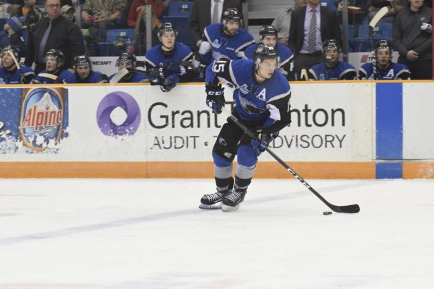 Highmore Agrees to Three-Year Deal with Blackhawks