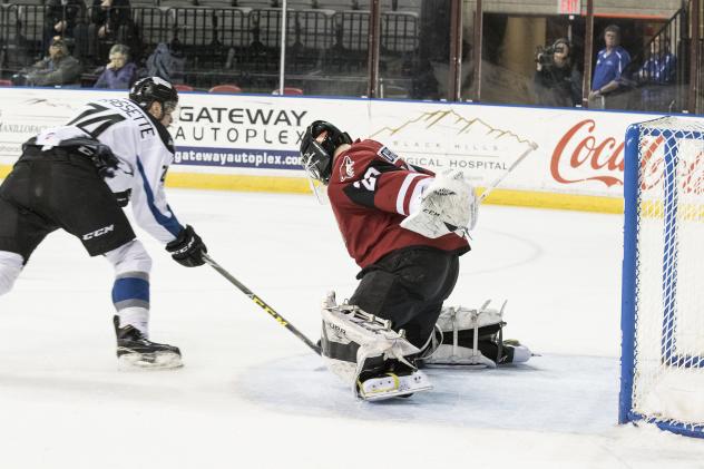 STEELHEADS: Faust Ties Record in Steelheads Win