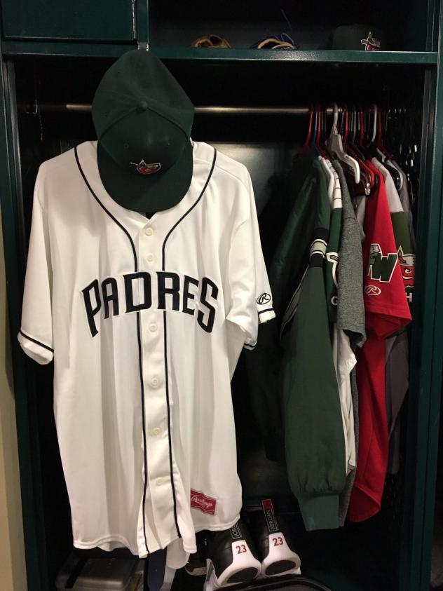 TinCaps News: TinCaps to Wear Padres Jerseys on Sundays in 2017