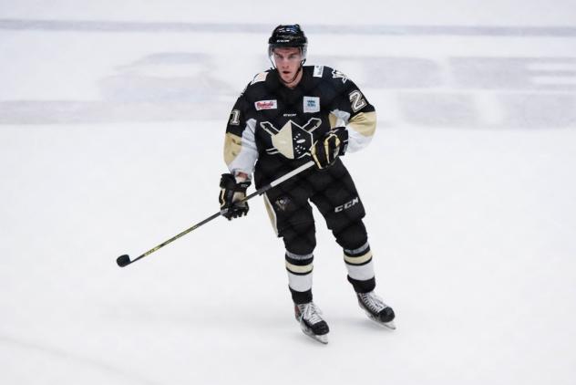 Jean-Sebastien Dea Becomes 61st Former Nailer to Reach NHL