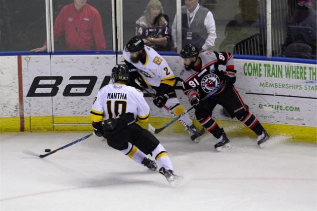 Havoc Best RiverKings 4-2 in Game One of Playoffs