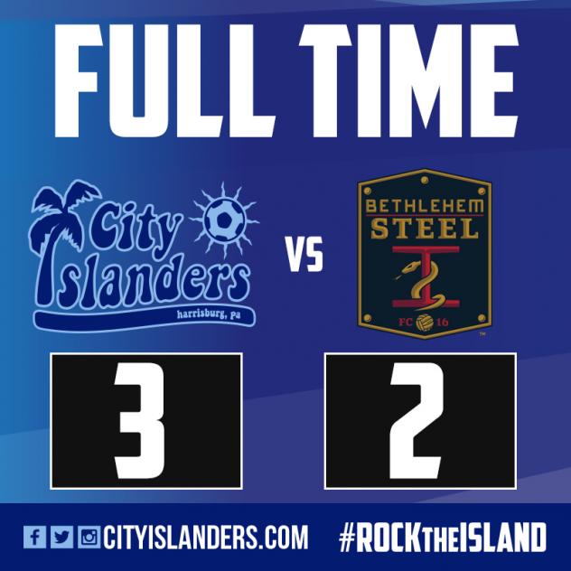 Islanders Win at Home