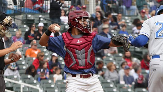 Jose Trevino to Receive Rawlings Gold Glove Award Saturday