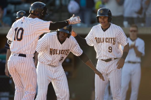 RiverDogs Down ShoreBirds in Home Run Filled Outing