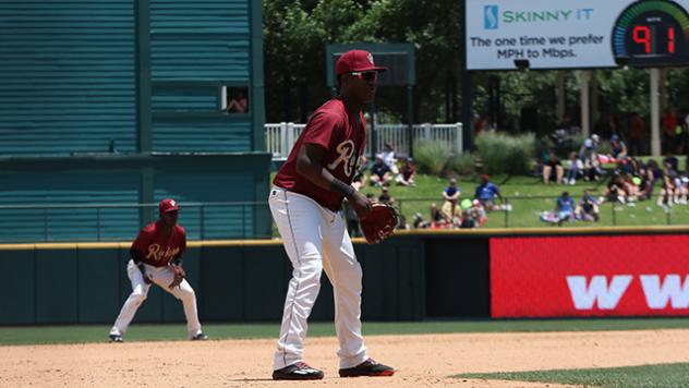 Riders Fall 7-6 to Hooks in Topsy-Turvy Series Finale
