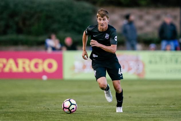 Jordan Burt Named to USL Team of the Week