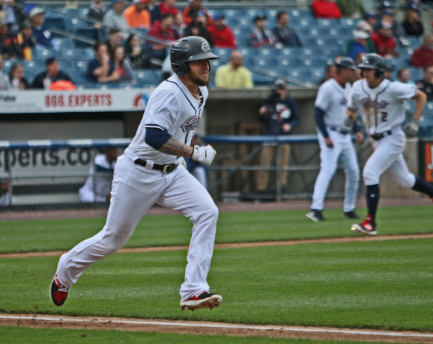 Five-Run Fourth Leads Chiefs Past Knights