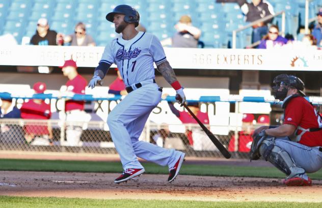 Snyder, Chiefs Fall in Short in Opener to Clippers