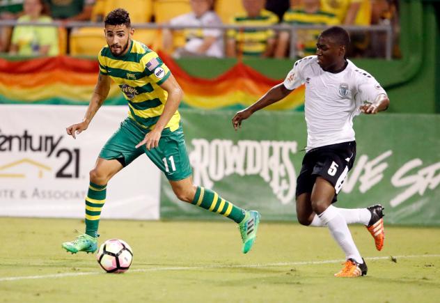 Tampa Bay Rowdies Held to 1-1 Draw by Rochester Rhinos