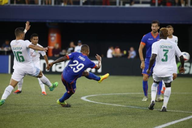 10-Man Miami FC Earns Crucial 2-1 Victory over Cosmos