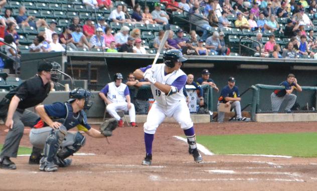 Lambert, Zavala Power Dash to 4-2 Win over Astros