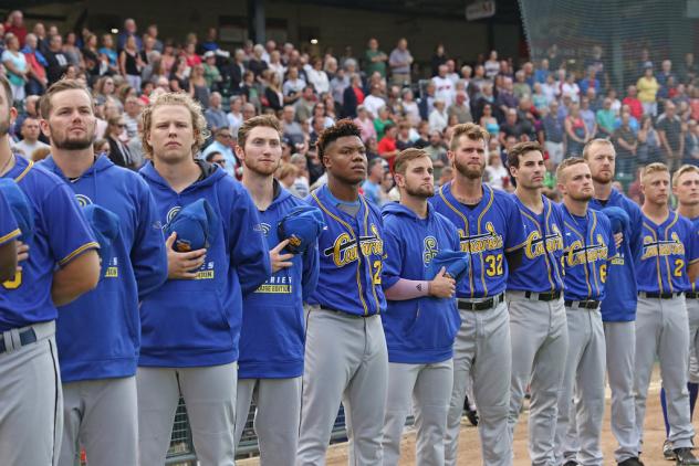 Canaries Fall in Final Game of 2017 Season, 4-2