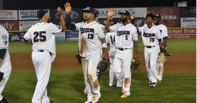 14-Hit Outburst Leads Patriots Past Bees 7-5