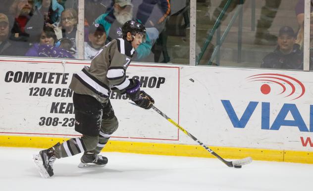 Stars Acquire Josiah Slavin, Pick from Tri-City