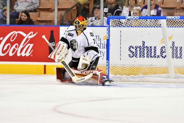 Manchester Derailed by Worcester, 2-0