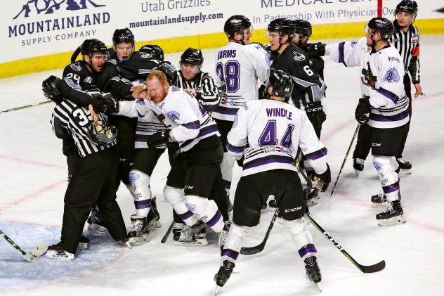 Grizzlies Blank Steelheads in Series Finale