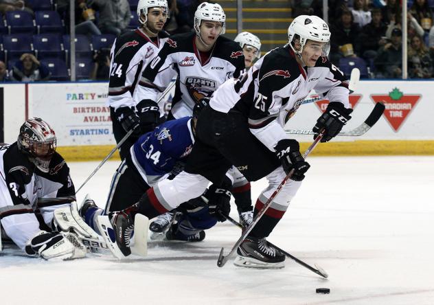Giants Earn a Point in a 6-5 Shootout Thriller in Victoria