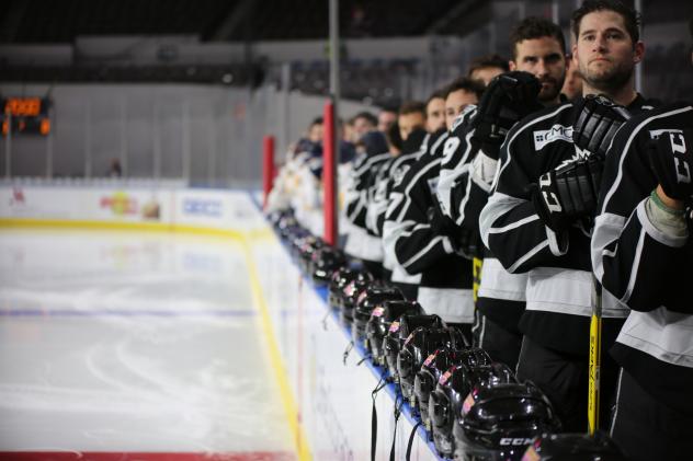 Monarchs Destroy Admirals, 7-1