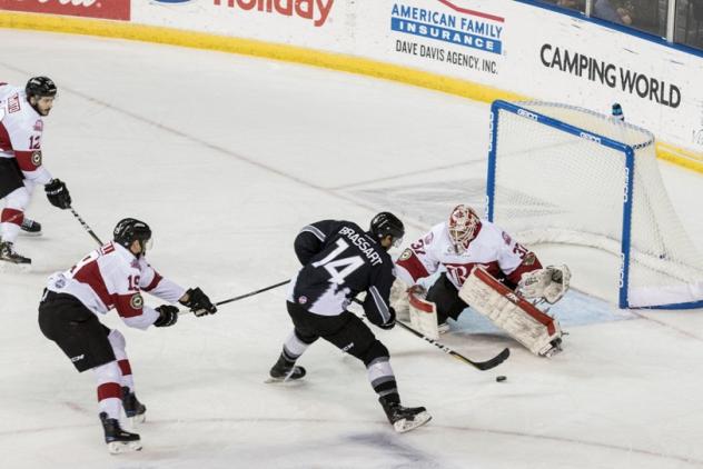 Kelowna Rockets defeated the Lethbridge Hurricanes