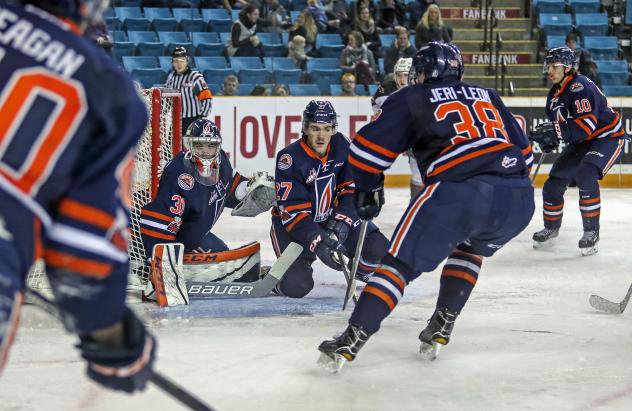 Giants Drop a 6-2 Decision in Kamloops