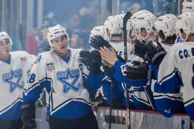 Stars Shut Down the Stampede,