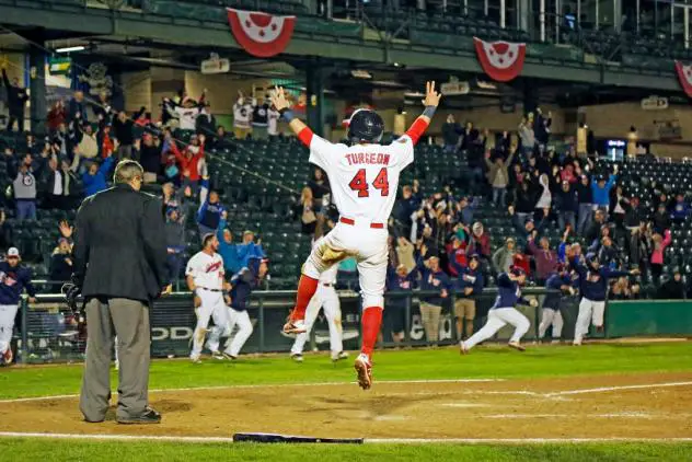 A Holiday Treat for Goldeyes Fans