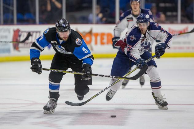 Du-Four Point Night Leads Thunder Past Oilers