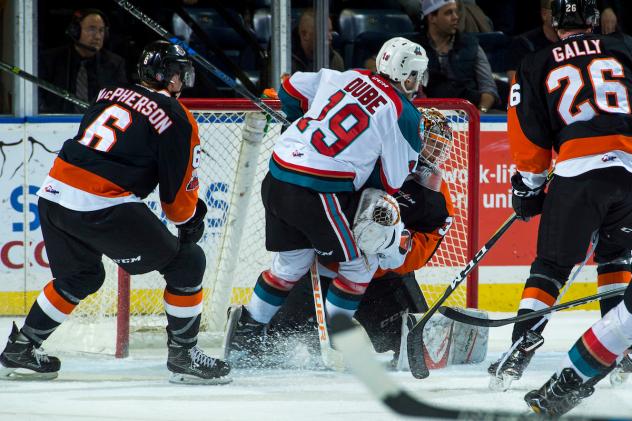 Medicine Hat (2) at Kelowna (5)