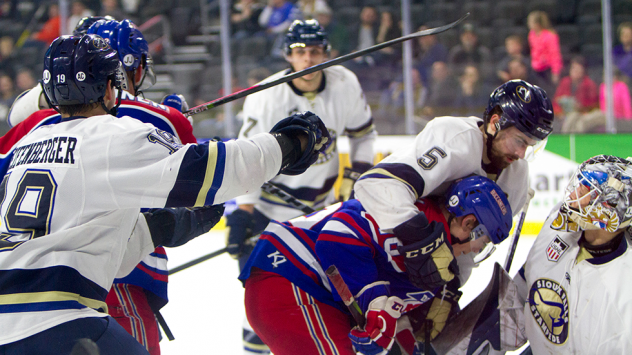 Sioux Falls Stampede vs. Des Moines Buccaneers