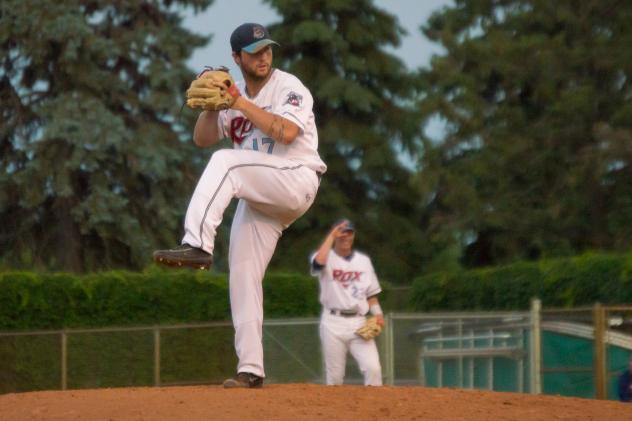 St. Cloud Rox Pitcher Bobby Gauvreau Prepares to Deliver