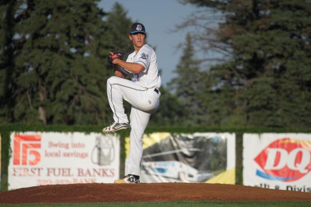 St. Cloud Rox Pitcher Chris Martin Winds Up