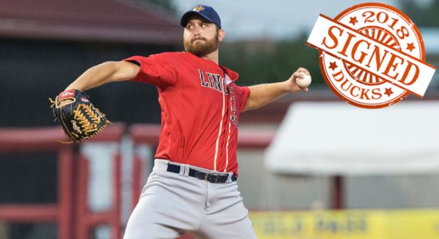 LHP Bennett Parry with the Lincoln Saltdogs