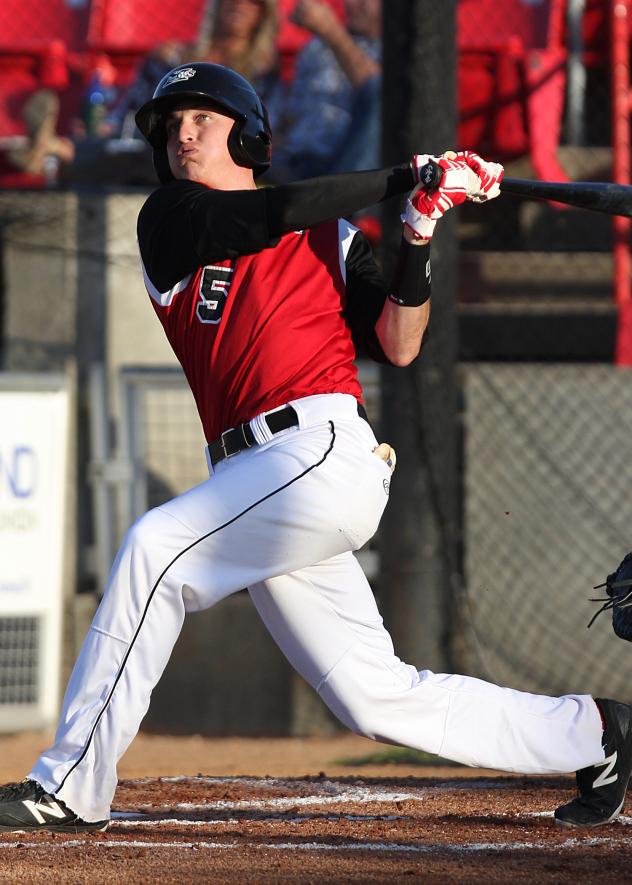 Nate Samson with the Sioux City Explorers