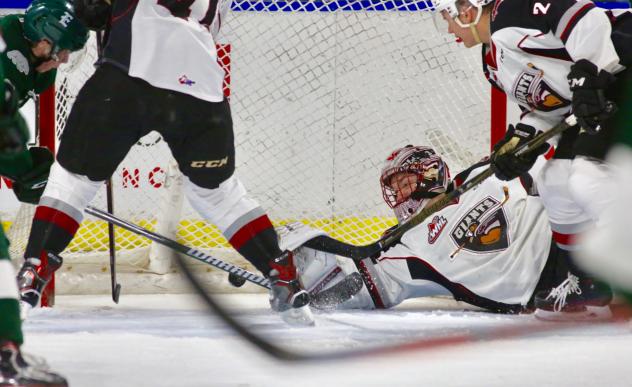 Vancouver Giants Goaltender David Tendeck sprawls for a save vs. the Evertt Silvertips