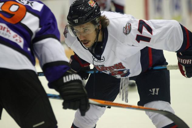 Macon Mayhem Center John Siemer prepares for a faceoff