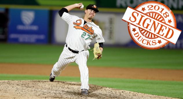 Long Island Ducks RHP Rob Rogers